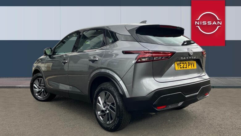 Nissan Qashqai 1.3 DiG-T MH Acenta Premium 5dr Petrol Hatchback